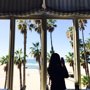 Terrazza - My co worker shamelessly taking photos! - Italian Near Me - Santa Monica, California Terrazza - My co worker shamelessly taking photos! - Italian Near Me - Santa Monica, California