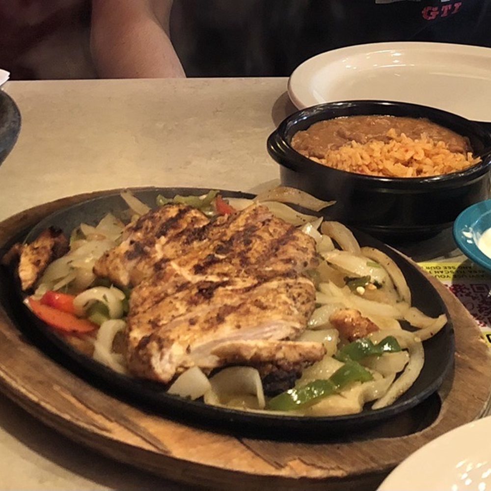 Chuy's - Fajita Chicken or Fajita Beef* - Mexican Near Me - Nashville, Tennessee