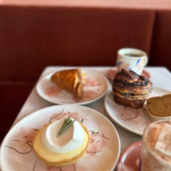 Loquat - Bakeries Near Me - San Francisco, California