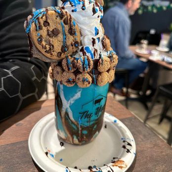 The Yard Milkshake Bar - Cookie Monster milkshake - Ice Cream & Frozen Yogurt Near Me - Denver, Colorado The Yard Milkshake Bar - Cookie Monster milkshake - Ice Cream & Frozen Yogurt Near Me - Denver, Colorado