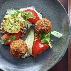 Bountiful - Falafel & Farro Bowl