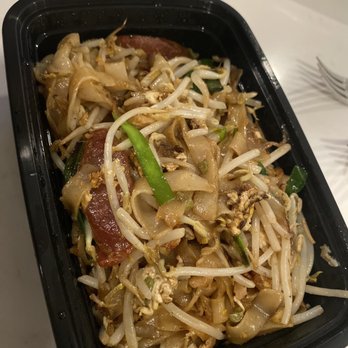 HD Cuisine - C5 penang char koay teow - Asian Fusion Near Me - Wheeling, Illinois HD Cuisine - C5 penang char koay teow - Asian Fusion Near Me - Wheeling, Illinois