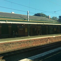 West Richmond Railway Station - Building