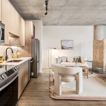 Cadence Apartments - Apartments Near Me - Chicago, Illinois Cadence Apartments - Apartments Near Me - Chicago, Illinois