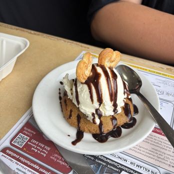 Hynes Restaurant - Little heart dessert - Breakfast & Brunch Near Me - Moncton, New Brunswick Hynes Restaurant - Little heart dessert - Breakfast & Brunch Near Me - Moncton, New Brunswick
