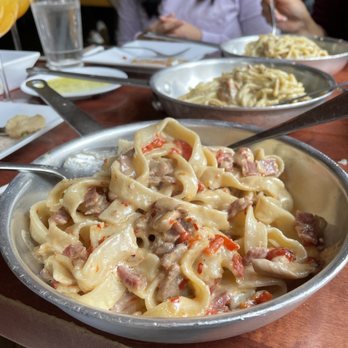 Carmelina's - Crazy Alfredo - Italian Near Me - Boston, Massachusetts