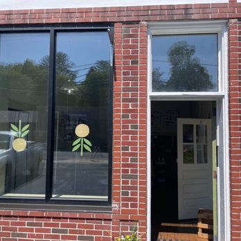 ILSE Coffee - Entrance - Coffee Roasteries Near Me - North Canaan, Connecticut