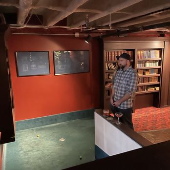 Hotel Greene - Mini Golf Near Me - Richmond, Virginia