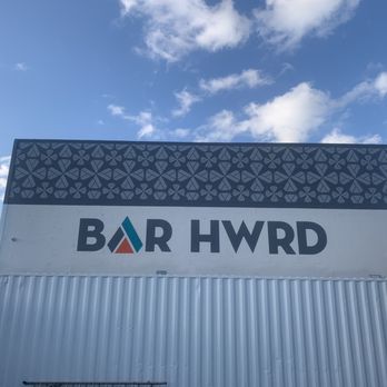 Bar Hwrd - Outside shot, Bar Hwrd, SoHo, Howard & Platt, South Tampa - Bars Near Me - Tampa, Florida