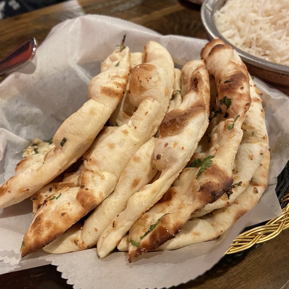 Curry House - GARLIC NAAN - Indian Near Me - Burke, Virginia Curry House - GARLIC NAAN - Indian Near Me - Burke, Virginia