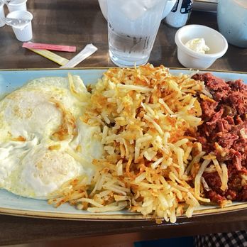 Golden Nest Pancake & Cafe - 2 eggs, hash browns & hash - Breakfast & Brunch Near Me - Oshkosh, Wisconsin Golden Nest Pancake & Cafe - 2 eggs, hash browns & hash - Breakfast & Brunch Near Me - Oshkosh, Wisconsin