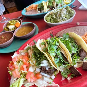 La Hacienda de Roselle - Mexican Near Me - Roselle, Illinois