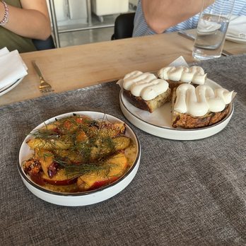 Misi - Whipped ricotta fettunta with grilled nectarines - Italian Near Me - Brooklyn, New York Misi - Whipped ricotta fettunta with grilled nectarines - Italian Near Me - Brooklyn, New York