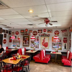 Phil's Filling Station Grill