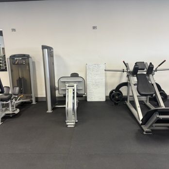 Viva Fit - Lower body - Gyms Near Me - Yucca Valley, California Viva Fit - Lower body - Gyms Near Me - Yucca Valley, California