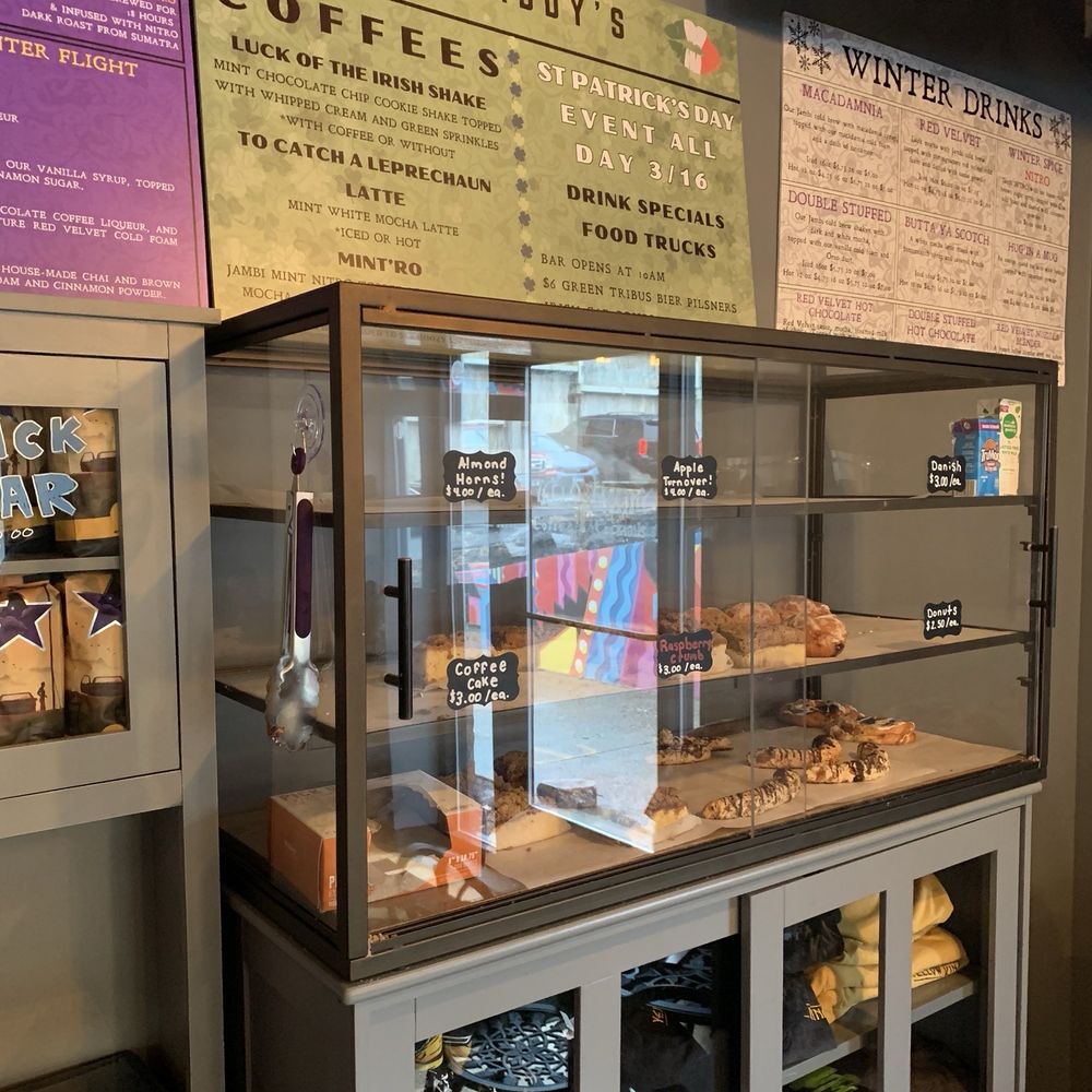 Yellow King - Bristol - Menus & baked goods - Coffee & Tea Near Me - Bristol, Connecticut Yellow King - Bristol - Menus & baked goods - Coffee & Tea Near Me - Bristol, Connecticut