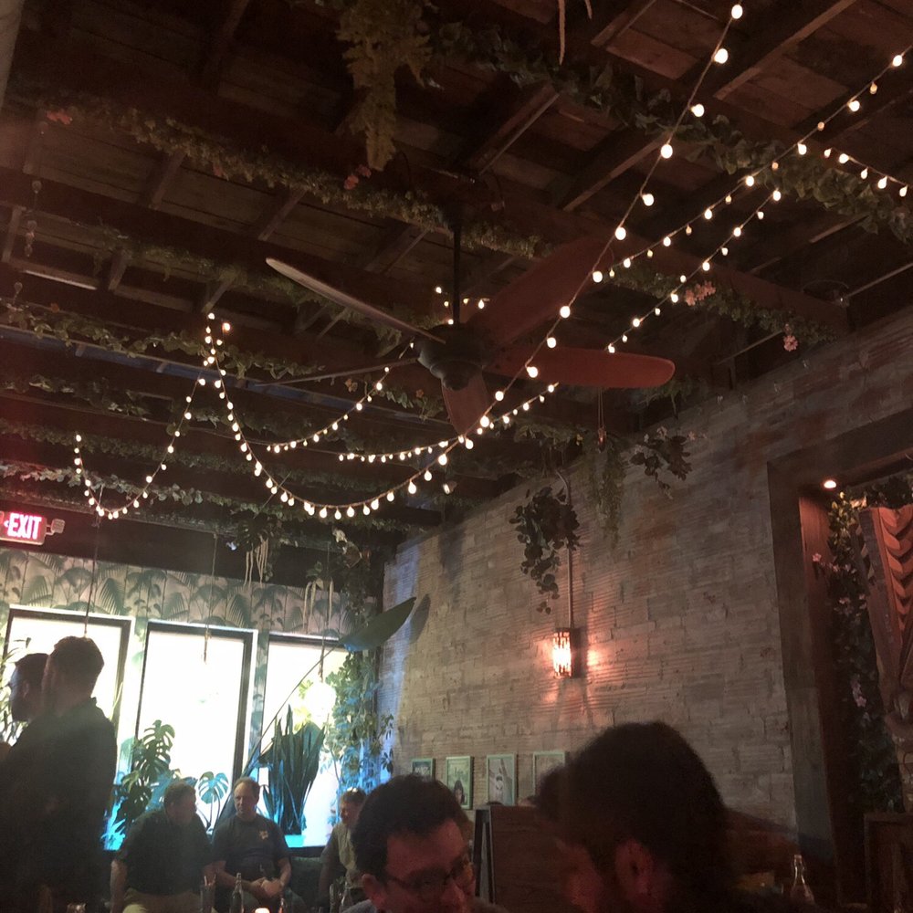 Hidden Harbor - Decor - Cocktail Bars Near Me - Pittsburgh, Pennsylvania