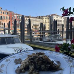 Canal Grande - Truffle risotto (half, the wife took the other half) with pic or view