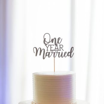 It's All About The Cake - Wedding cake details - Bakeries Near Me - Dana Point, California It's All About The Cake - Wedding cake details - Bakeries Near Me - Dana Point, California
