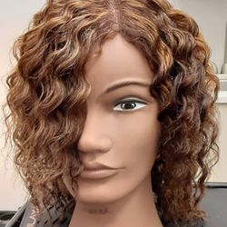 Shawna Styles Salon