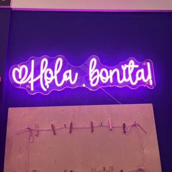 Painted Tree Boutique - Hola Bonita - Women's Clothing Near Me - San Antonio, Texas Painted Tree Boutique - Hola Bonita - Women's Clothing Near Me - San Antonio, Texas