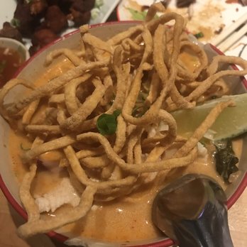 Lung Yai Thai Tapas - Kao soi gui chicken - Tapas/Small Plates Near Me - Miami, Florida
