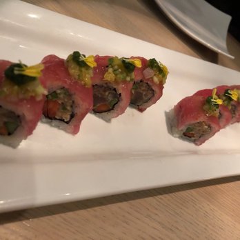 Miku - Sunset roll - Japanese Near Me - Vancouver, British Columbia