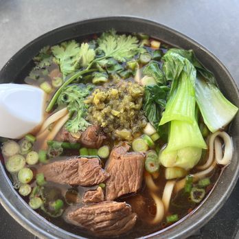 High Side - beef noodle soup - amazing - Beer Bar Near Me - Fairfax, Virginia