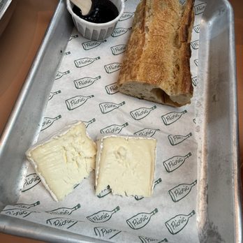 Picnic - Nimbus cheese - Wine Bars Near Me - Philadelphia, Pennsylvania