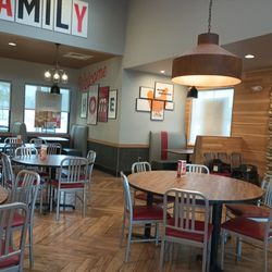 Jack's Family Restaurant - Dining