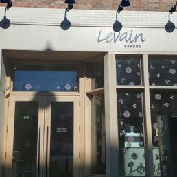 Exterior photo of Levain Bakery - Chicago, Illinois Exterior photo of Levain Bakery - Chicago, Illinois