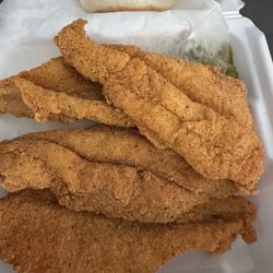 Carter's Fish - So fire! Just have some franks hot  sauce on hand! Fish is super fresh!