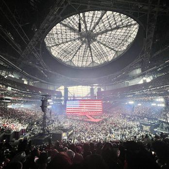 Mercedes-Benz Stadium - Stadiums & Arenas Near Me - Atlanta, Georgia