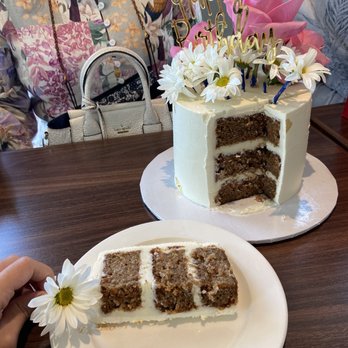 Jessika's Tasty Pastries - Carrot cake - birthday - Desserts Near Me Jessika's Tasty Pastries - Carrot cake - birthday - Desserts Near Me