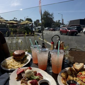 Heidelberg Cafe & Bistro - Breakfast & Brunch Near Me - Laguna Beach, California Heidelberg Cafe & Bistro - Breakfast & Brunch Near Me - Laguna Beach, California