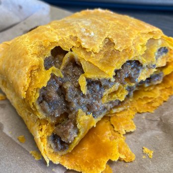 Negril - Spicy Beef Patty - Caribbean Near Me - Orlando, Florida