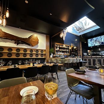 Pranzi - Beautiful interior!! - Italian Near Me - San Carlos, California Pranzi - Beautiful interior!! - Italian Near Me - San Carlos, California