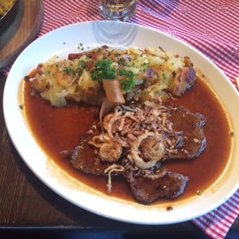 Jagdhütte - Beef escalope with potatoes - Austrian Near Me - Neustift, 7 Jagdhütte - Beef escalope with potatoes - Austrian Near Me - Neustift, 7