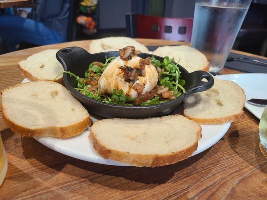 Fuel Bistro & Wine by null