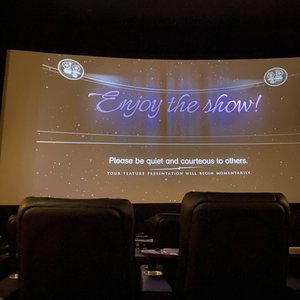 MOVIE TAVERN WILLIAMSBURG - 88 Photos & 192 Reviews - Cinema - 1430