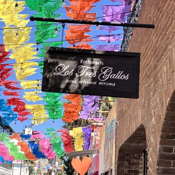 Los Tres Gallos - Mexican Near Me - Cabo San Lucas, BCS