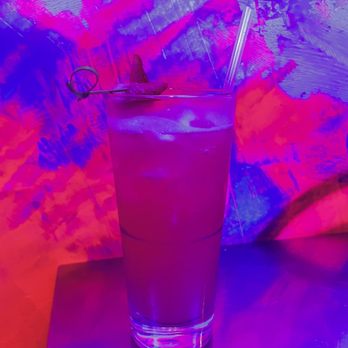 Culichis Urban Kitchen - Strawberry lemonade - Sushi Bars Near Me - Gilroy, California