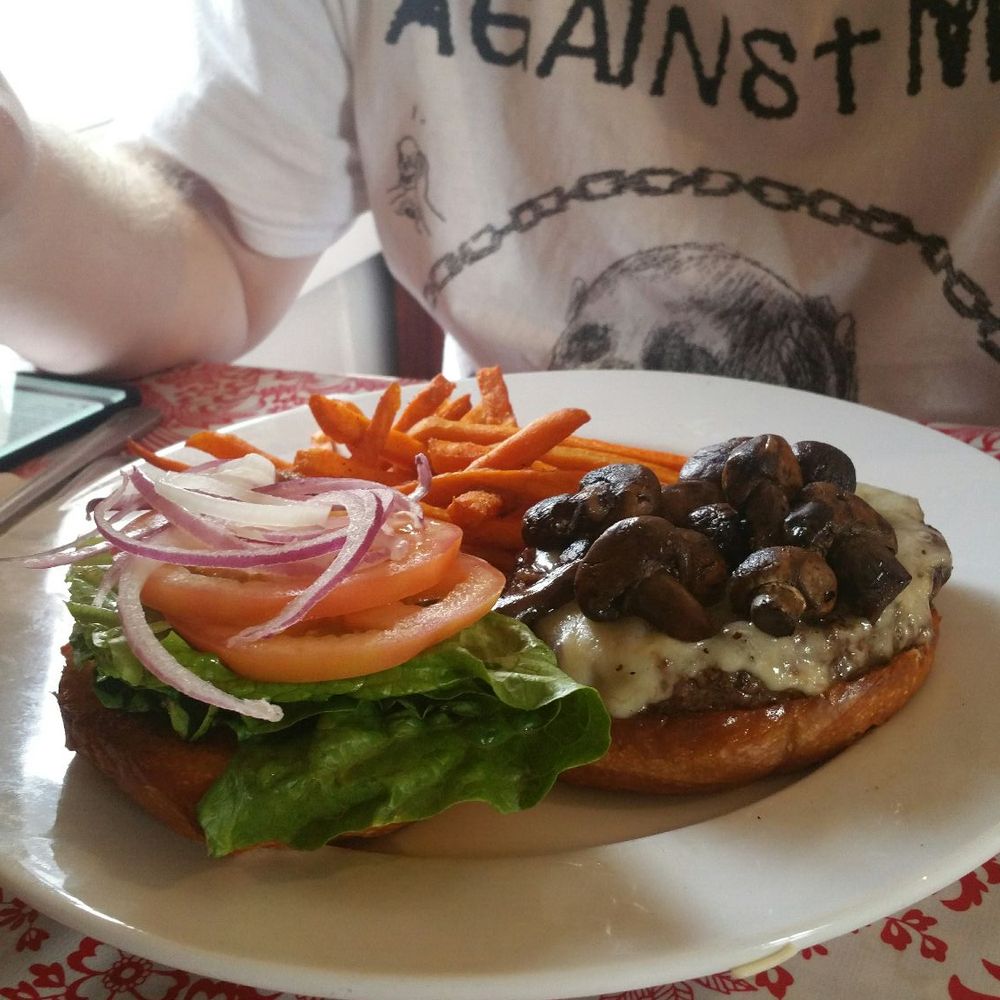Grand Ave Grill - New American Near Me - Eagle, Colorado Grand Ave Grill - New American Near Me - Eagle, Colorado