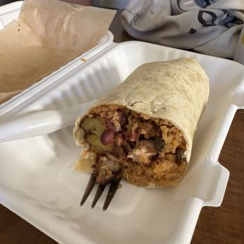 Café Mamajuana - Burrito - Dominican Near Me - Colchester, Vermont Café Mamajuana - Burrito - Dominican Near Me - Colchester, Vermont