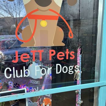Barkalicious Biscuit Bar - Entrance - Pet Stores Near Me - Plano, Texas