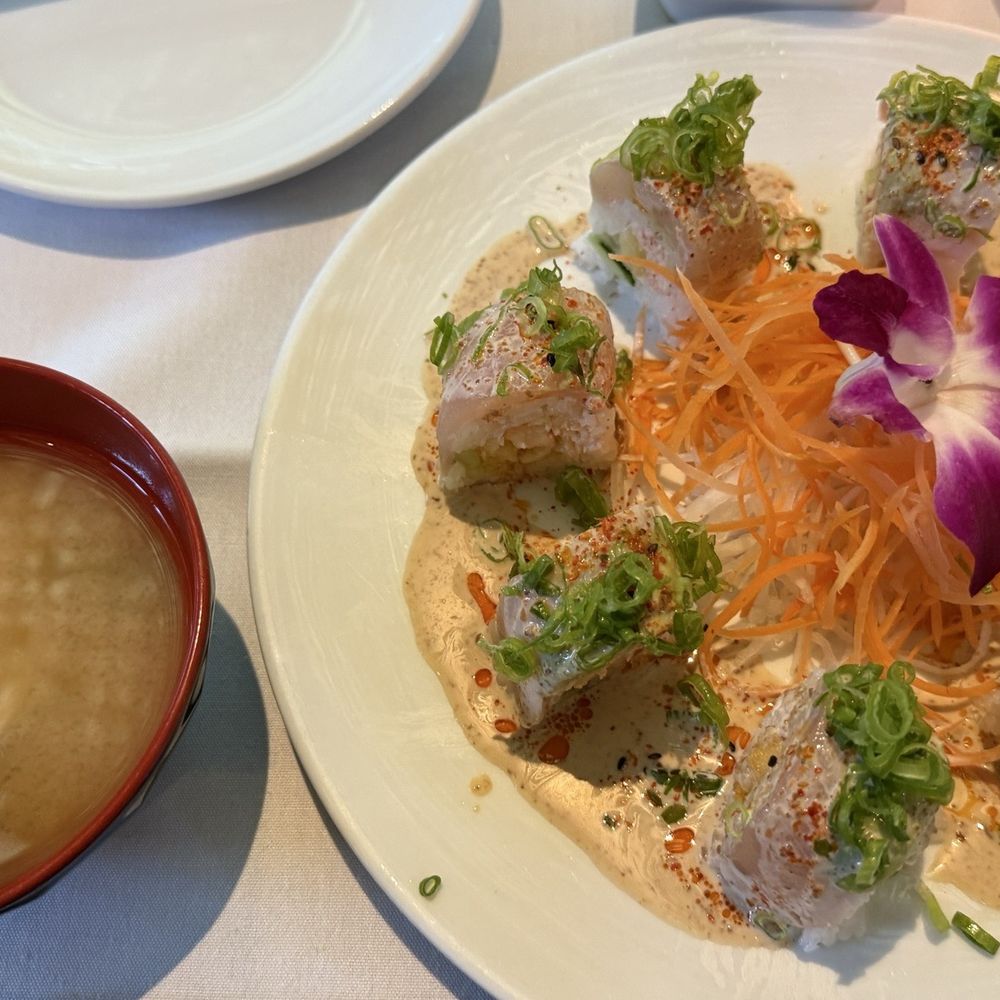 Teru Sushi - Sushi Bars Near Me - Studio City, California Teru Sushi - Sushi Bars Near Me - Studio City, California