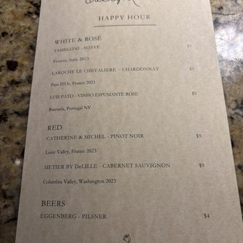 Evelyn Rose - Happy Hour Drinks - American Near Me - Vienna, Virginia
