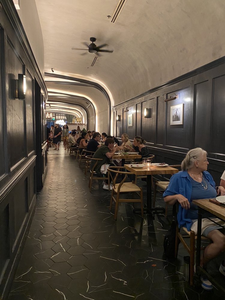Delucca Gaucho Pizza & Wine