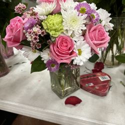 Buttercups Flowers Boutique