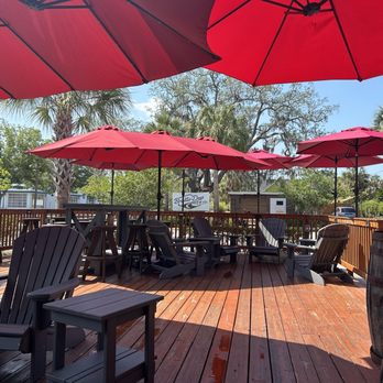 Brighter Days Brewing - Not yet packed deck - Brewpubs Near Me - Tarpon Springs, Florida